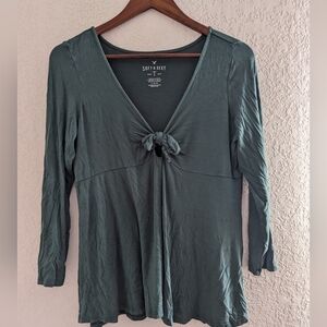 American Eagle Green Tie Front V Neck Green Long Sleeve Tee Shirt